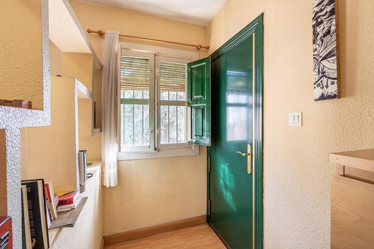 Amazing Apartment In Albaicin 5 Minutes To The City Center Гранада Екстериор снимка
